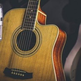 Udemy 8 Pop Songs for Finger-Style Guitar [TUTORiAL] (Premium)